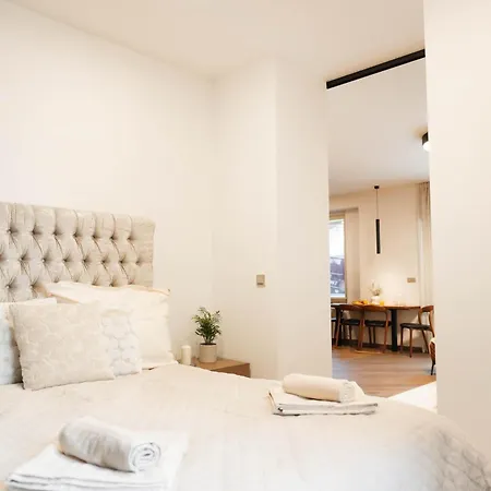 Apartment In Old Town, *
